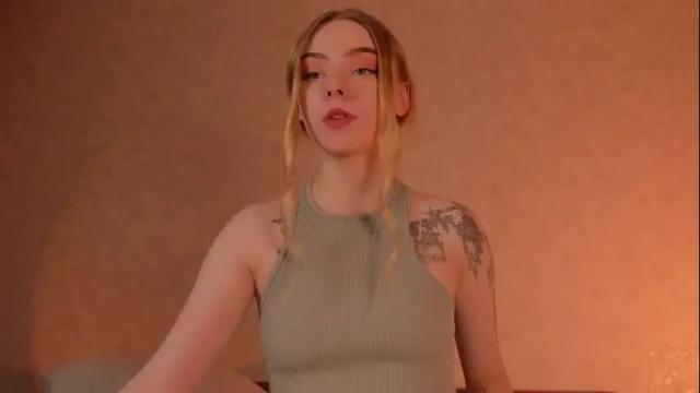 Image 3 of milla_remmy Stream on Chaturbate on 20 days ago