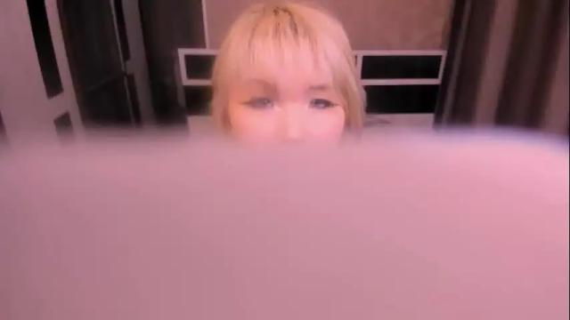 Image 4 of milla_waves Stream on Chaturbate on 1 month ago