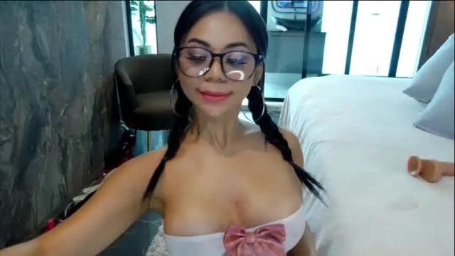 Image 4 of millabelle Stream on Chaturbate on 18 days ago