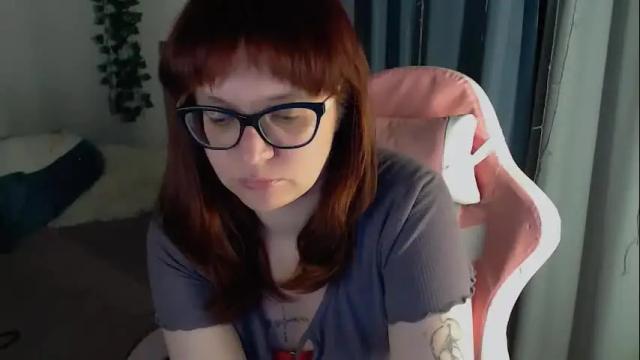 Image 3 of millapoolys Stream on Chaturbate on 2 months ago