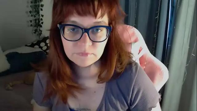 Image 3 of millapoolys Stream on Chaturbate on 2 months ago