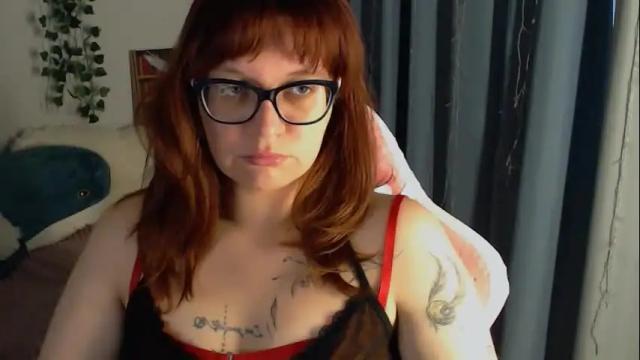 Image 3 of millapoolys Stream on Chaturbate on 1 month ago