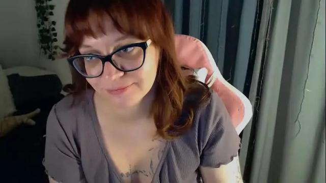 Image 12 of millapoolys Stream on Chaturbate on 1 month ago