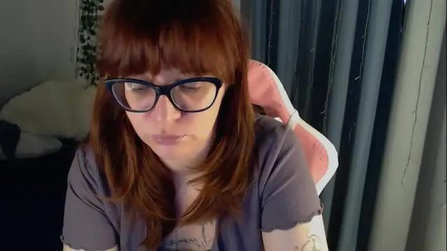Image 2 of millapoolys Stream on Chaturbate on 24 days ago
