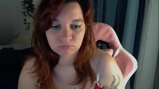 Image 12 of millapoolys Stream on Chaturbate on 4 days ago