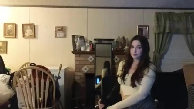 Image 2 of millasdarkspace Stream on Chaturbate on 14 months ago
