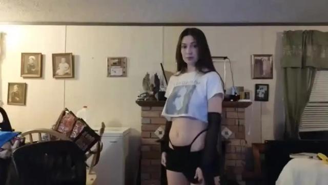 Image 2 of millasdarkspace Stream on Chaturbate on 14 months ago