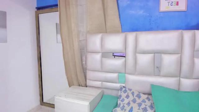 Image 3 of millerandrosse Stream on Chaturbate on 14 months ago