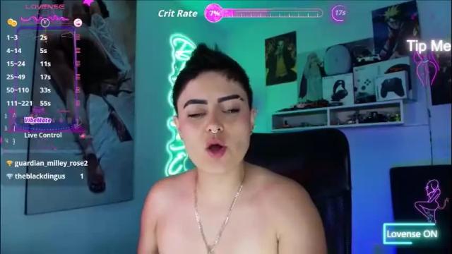 Image 3 of milley_rose Stream on Chaturbate on 2 months ago