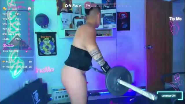 Image 12 of milley_rose Stream on Chaturbate on 2 months ago
