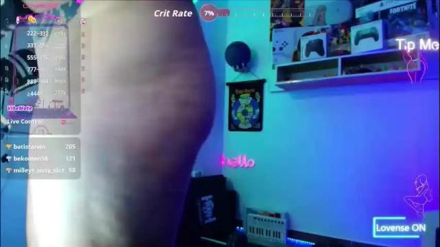 Image 6 of milley_rose Stream on Chaturbate on 1 month ago