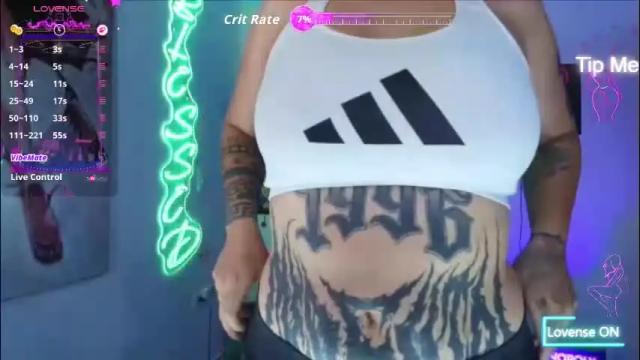 Image 2 of milley_rose Stream on Chaturbate on 1 month ago