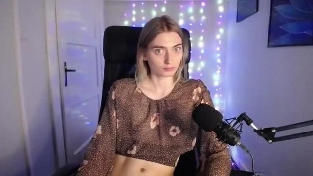 Image 7 of millie_lacroix Stream on Chaturbate on 13 months ago