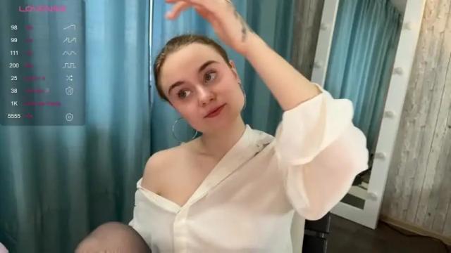 Image 6 of millie_way Stream on Chaturbate on 14 months ago