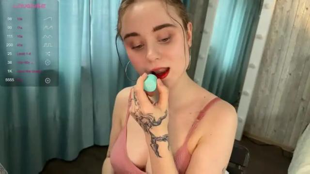 Image 3 of millie_way Stream on Chaturbate on 14 months ago