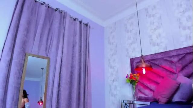 Image 2 of milliee_ Stream on Chaturbate on 21 months ago