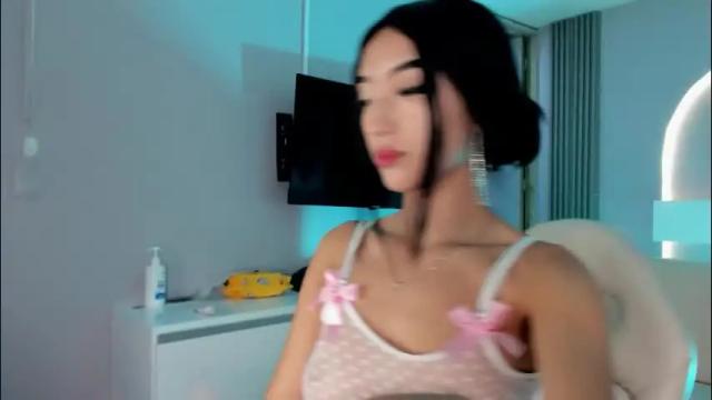 Image 6 of millieskinny_ Stream on Chaturbate on 1 month ago