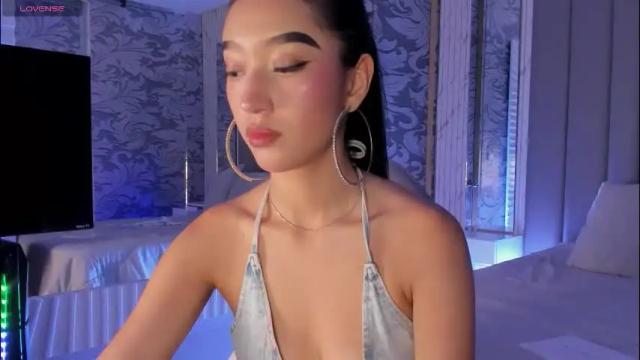 Image 6 of millieskinny_ Stream on Chaturbate on 1 month ago