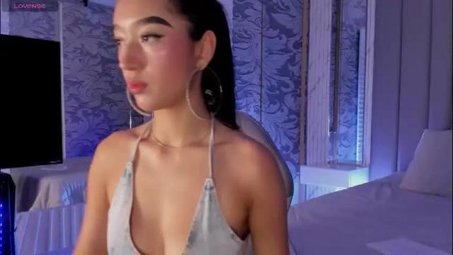 Image 8 of millieskinny_ Stream on Chaturbate on 1 month ago