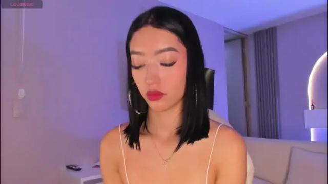 Image 11 of millieskinny_ Stream on Chaturbate on 8 days ago