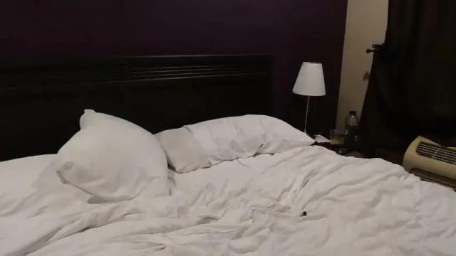 Image 2 of milliffy Stream on Chaturbate on 19 months ago