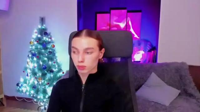 Image 2 of millilli Stream on Chaturbate on 16 months ago