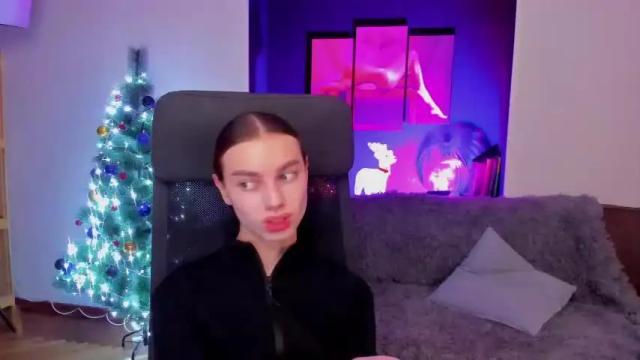 Image 8 of millilli Stream on Chaturbate on 16 months ago
