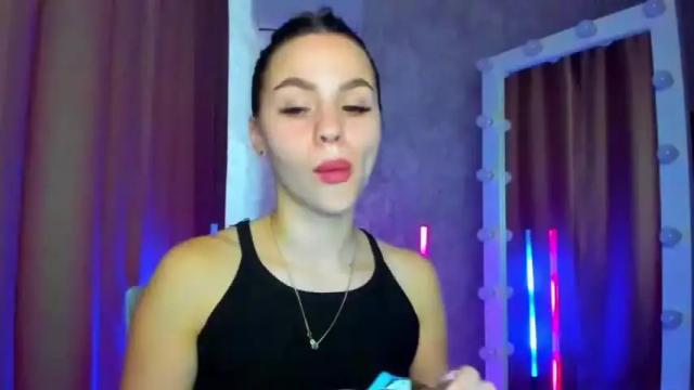 Image 4 of million_million Stream on Chaturbate on 15 months ago