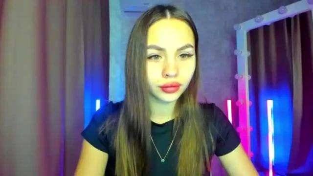 Image 2 of million_million Stream on Chaturbate on 13 months ago