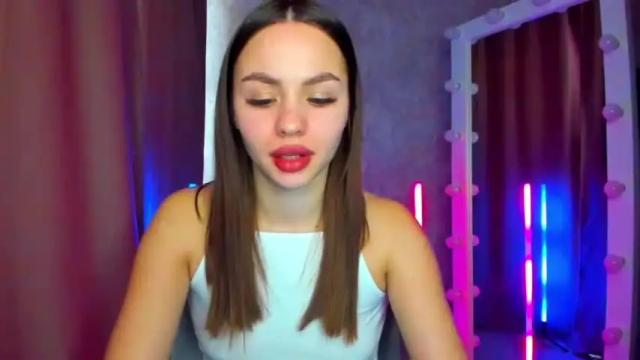 Image 2 of million_million Stream on Chaturbate on 14 months ago