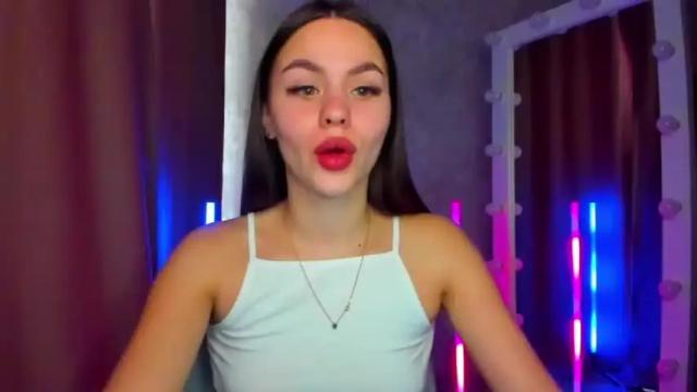 Image 4 of million_million Stream on Chaturbate on 14 months ago