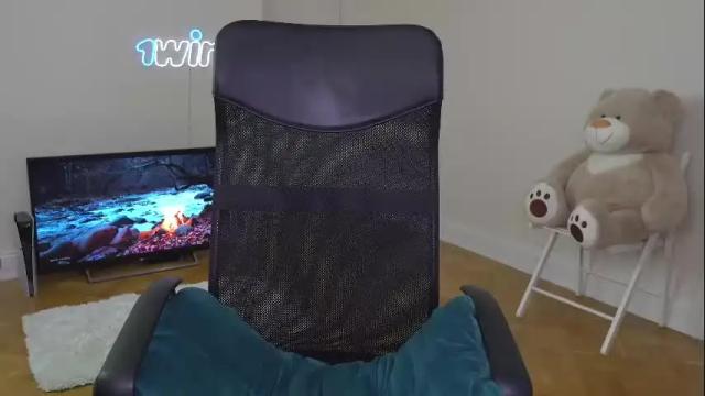 Image 8 of milly____ Stream on Chaturbate on 1 month ago