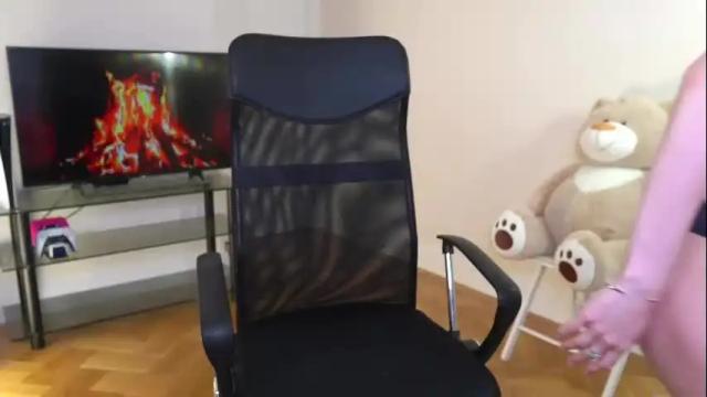 Image 2 of milly____ Stream on Chaturbate on 9 days ago
