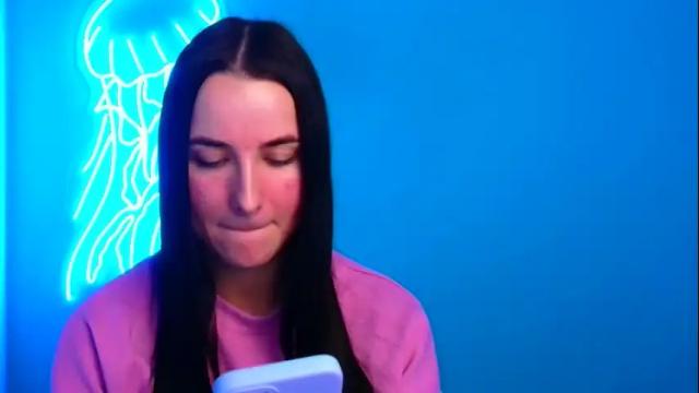 Image 6 of milly_liss Stream on Chaturbate on 1 month ago