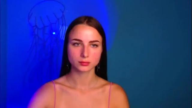 Image 8 of milly_liss Stream on Chaturbate on 4 months ago