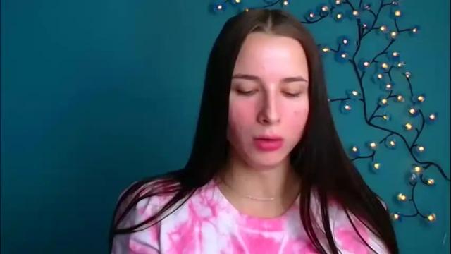 Image 2 of milly_liss Stream on Chaturbate on 2 months ago