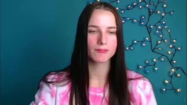 Image 7 of milly_liss Stream on Chaturbate on 2 months ago