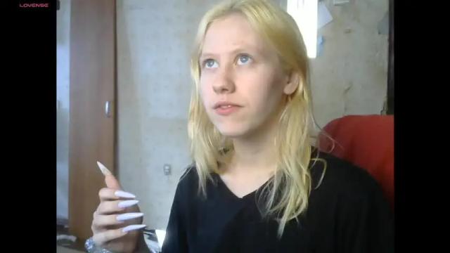 Image 3 of milly_meow Stream on Chaturbate on 20 months ago