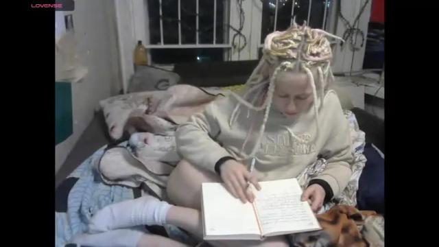 Image 12 of milly_meow Stream on Chaturbate on 20 months ago