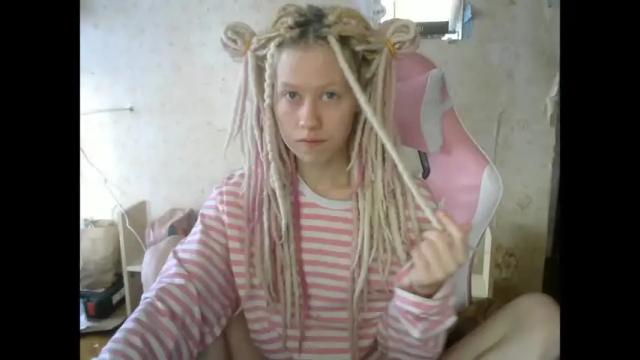 Image 3 of milly_meow Stream on Chaturbate on 19 months ago