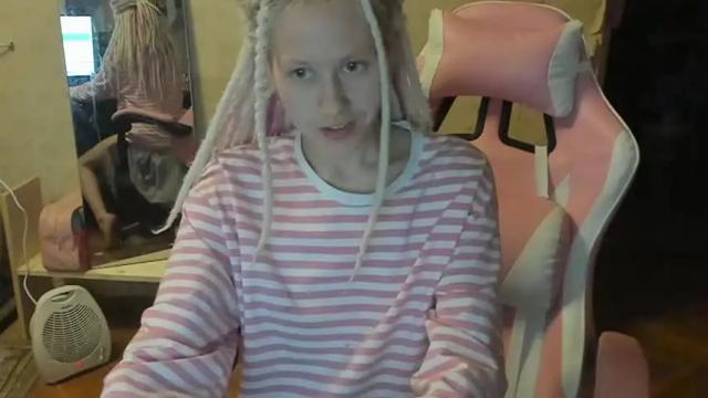 Image 11 of milly_meow Stream on Chaturbate on 19 months ago