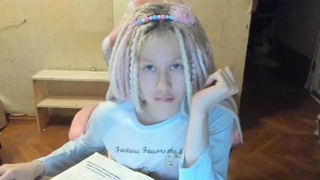 Image 2 of milly_meow Stream on Chaturbate on 19 months ago