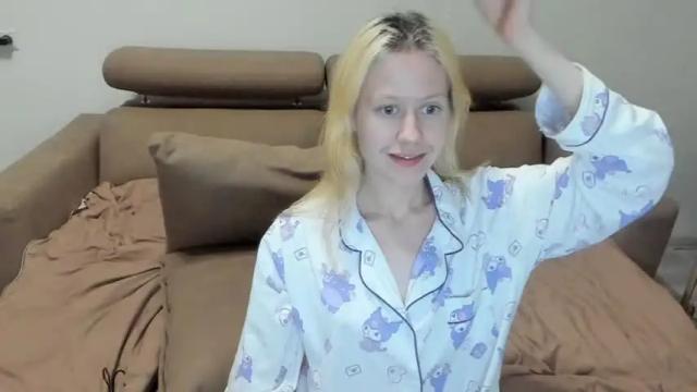 Image 12 of milly_meow Stream on Chaturbate on 18 months ago