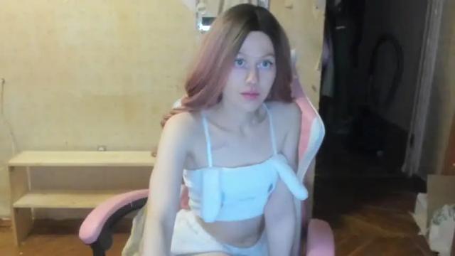 Image 11 of milly_meow Stream on Chaturbate on 17 months ago