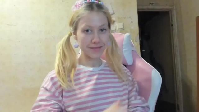 Image 12 of milly_meow Stream on Chaturbate on 17 months ago