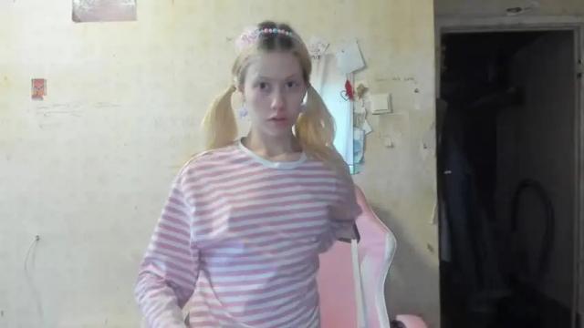 Image 3 of milly_meow Stream on Chaturbate on 17 months ago