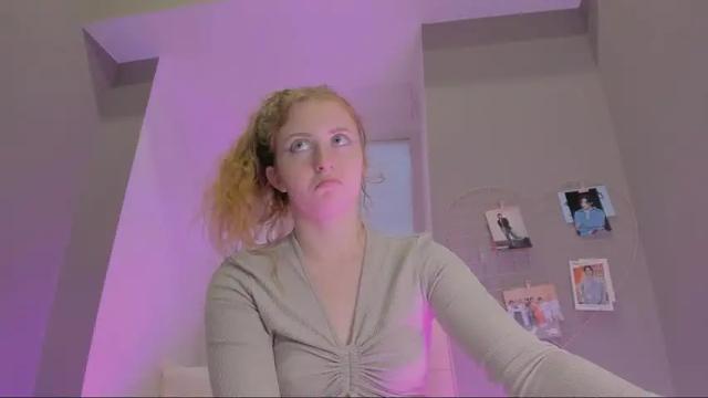 Image 3 of milly_milli Stream on Chaturbate on 24 months ago