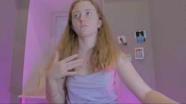 Image 3 of milly_milli Stream on Chaturbate on 23 months ago