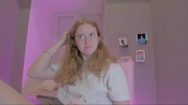 Image 2 of milly_milli Stream on Chaturbate on 23 months ago