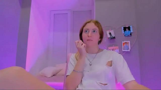 Image 12 of milly_milli Stream on Chaturbate on 23 months ago